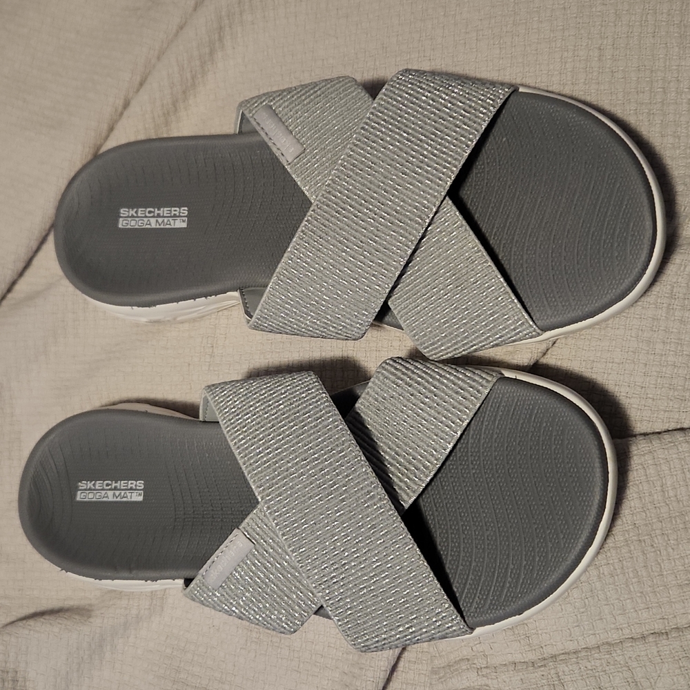 Skechers Goga Mat Sandals